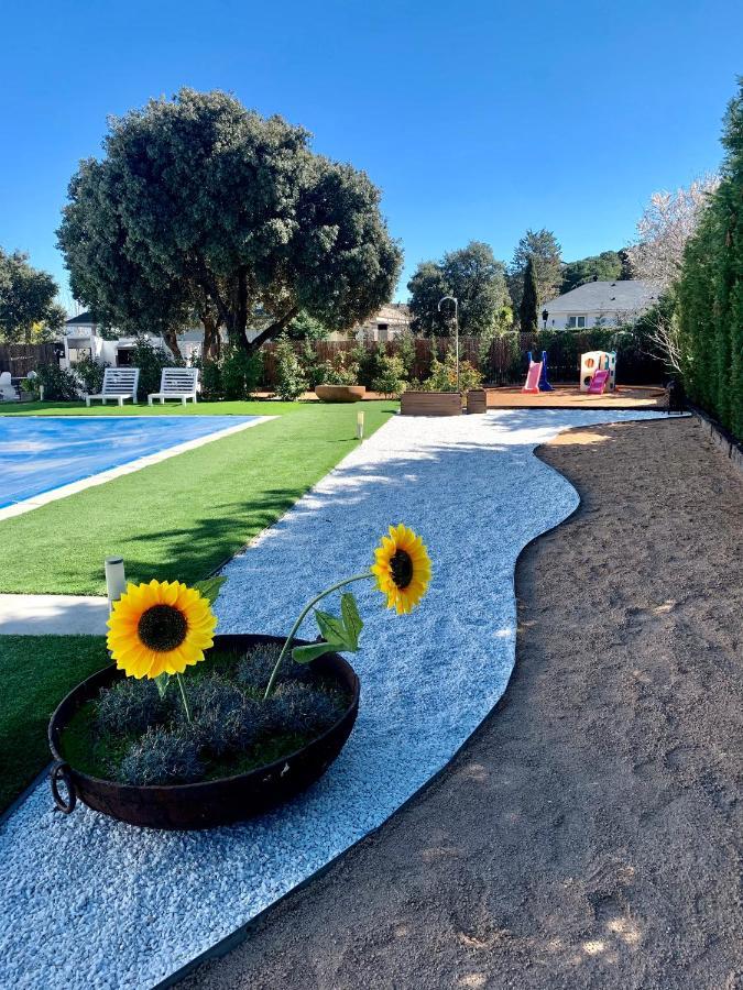 Villa La Roca Madrid グアダラマ エクステリア 写真